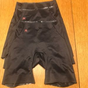 Ruby Ribbon MED Boy Shorts EUC - SET OF THREE!!